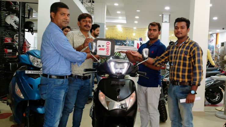 2ND PRIZE- HERO PLEASURE PLUS SCOOTY _ WINNER NAME - UJJAL MAITY _ DISTRICT - SOUTH 24PGS